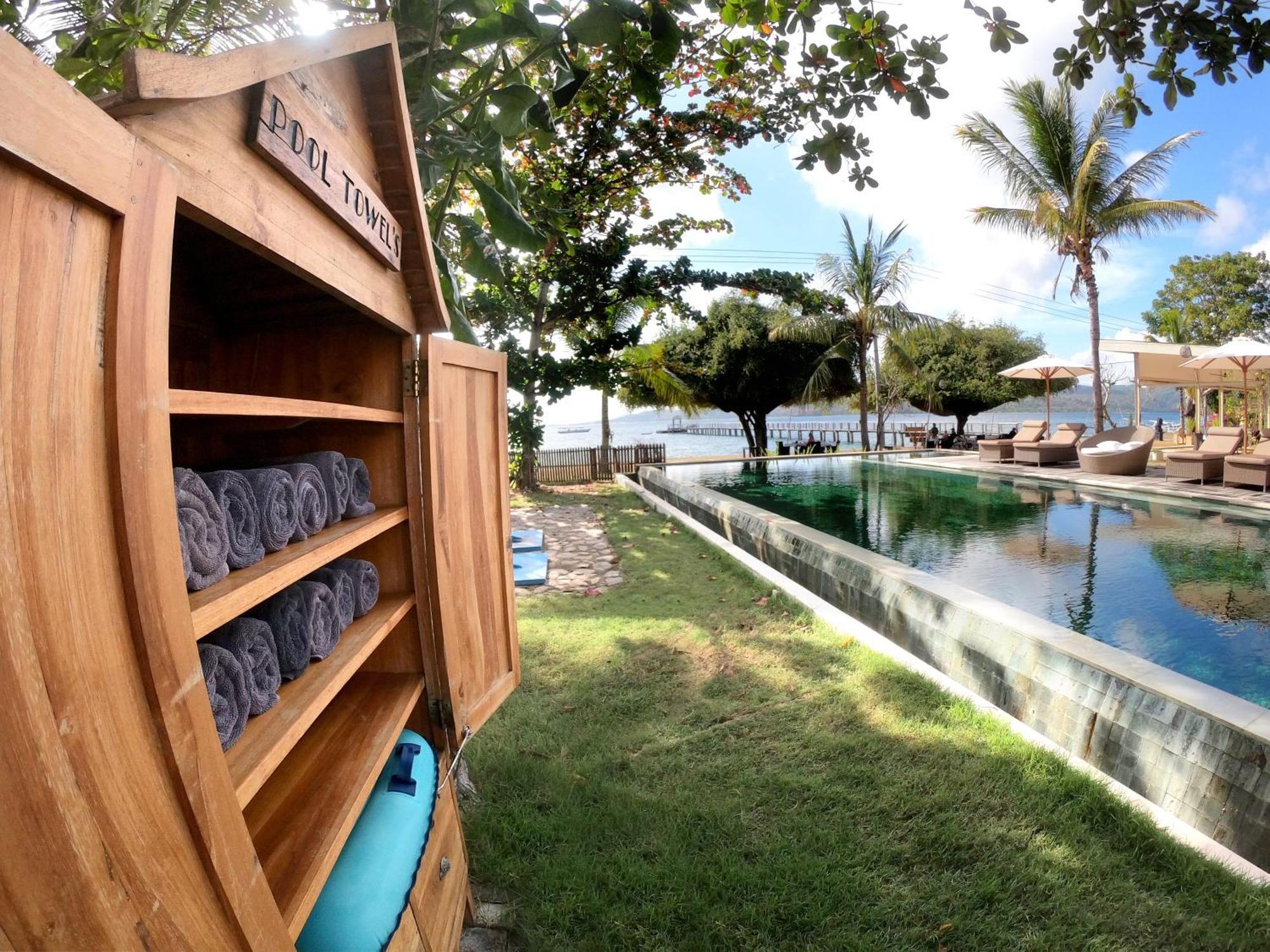 Kokomo Resort Gili Gede Εξωτερικό φωτογραφία
